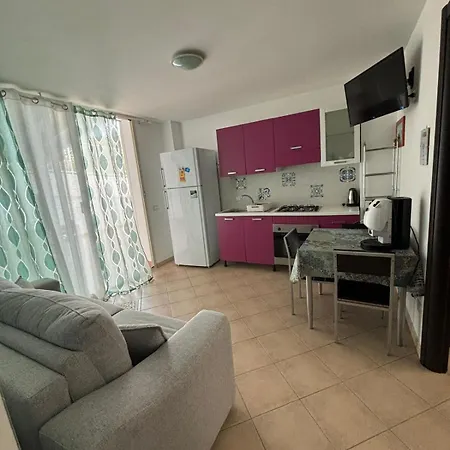 Apartment Casa Leandro Balestrate